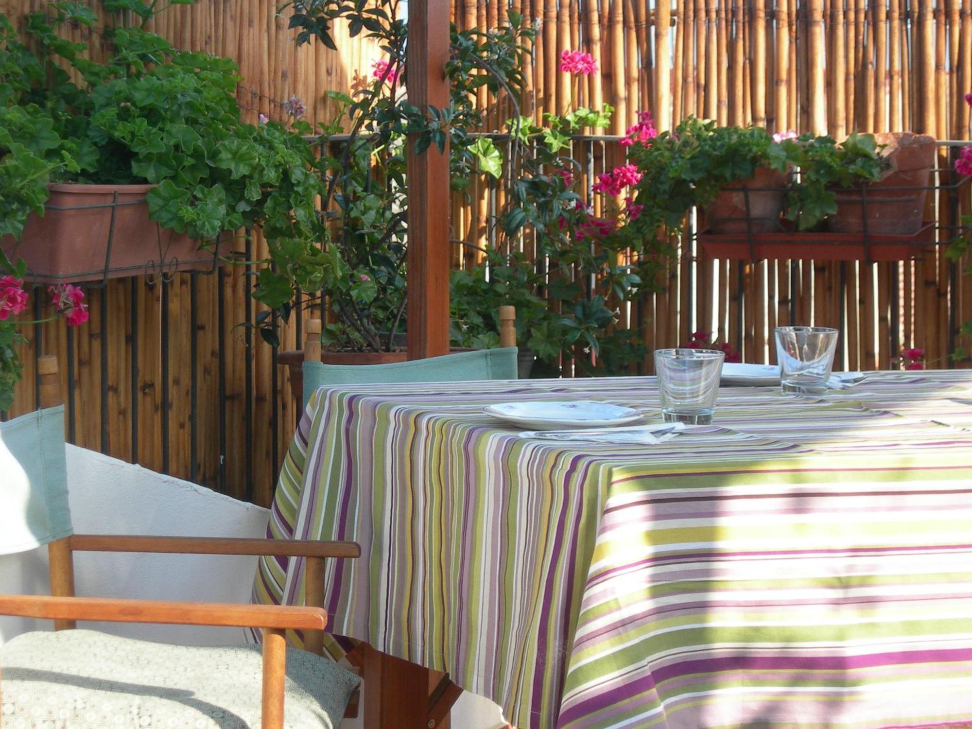 Bed and Breakfast Piazza San Pantaleo Сорсо Экстерьер фото