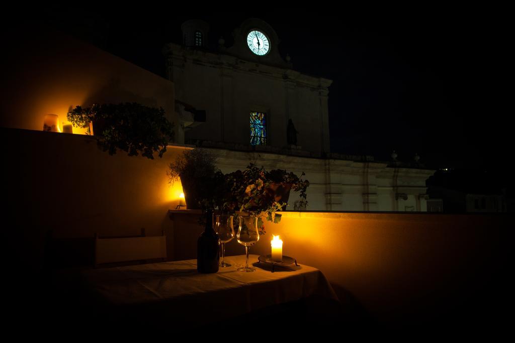 Bed and Breakfast Piazza San Pantaleo Сорсо Номер фото